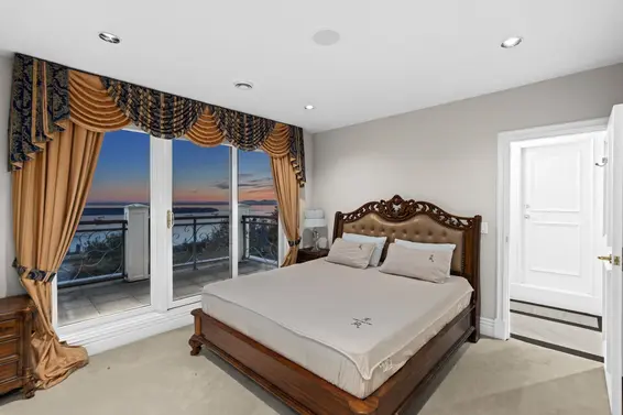 1579 Errigal Place, West Vancouver For Sale - image 25