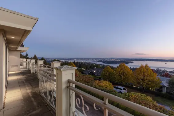 1579 Errigal Place, West Vancouver For Sale - image 33