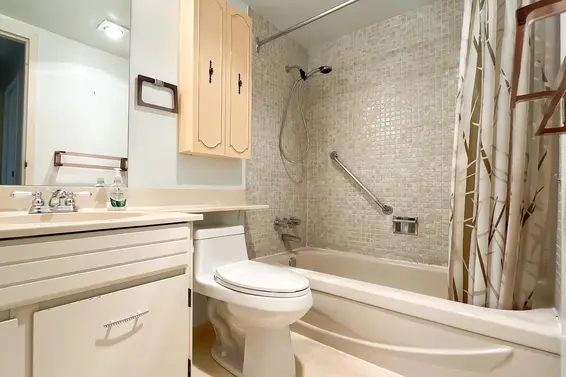 901 114 West Keith Road, North Vancouver For Sale - image 26