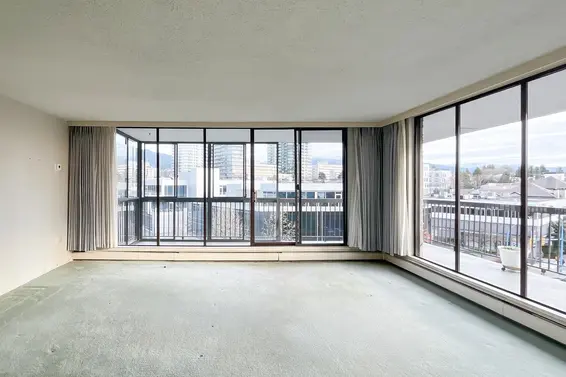 901 114 West Keith Road, North Vancouver For Sale - image 8