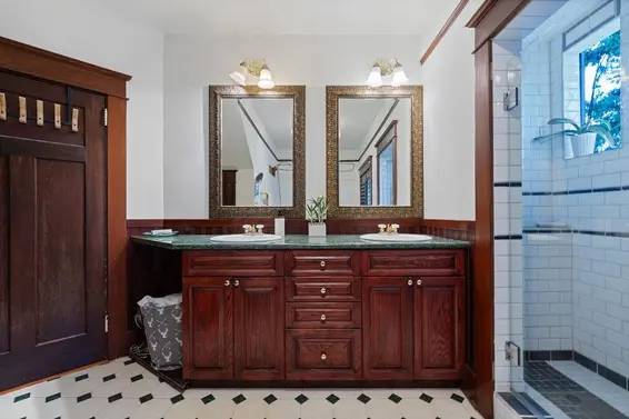 3190 St. Georges Avenue, North Vancouver For Sale - image 25