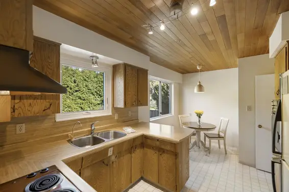 2932 Brixham Road, North Vancouver For Sale - image 13