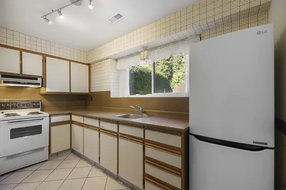 2932 Brixham Road, North Vancouver For Sale - image 34