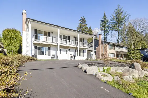 2932 Brixham Road, North Vancouver For Sale - image 4
