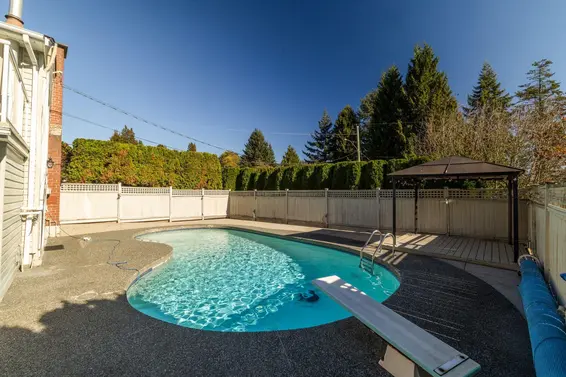2007 Floralynn Crescent, North Vancouver For Sale - image 29
