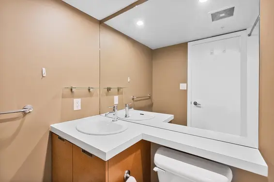 1301 151 West 2nd Street, North Vancouver For Sale - image 26