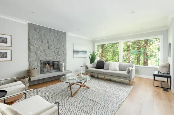 5730 Bluebell Drive, West Vancouver For Sale - image 2