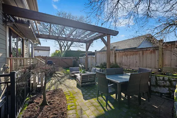 335 East 8th Street, North Vancouver For Sale - image 10