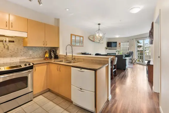 218 147 East 1st Street, North Vancouver For Sale - image 10