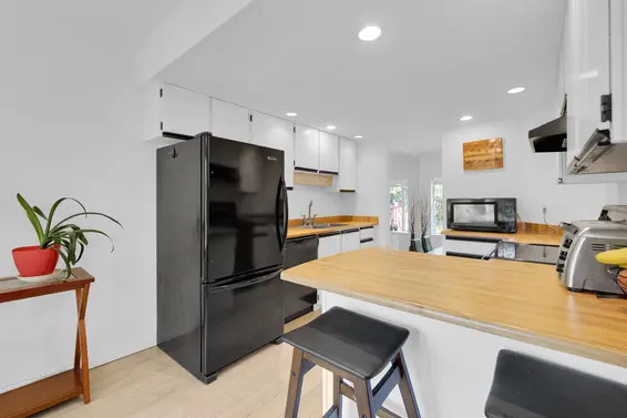 108 216 East 6th Street, North Vancouver For Sale - image 12