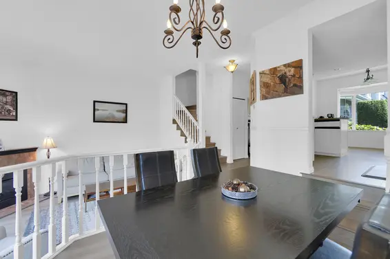 108 216 East 6th Street, North Vancouver For Sale - image 5