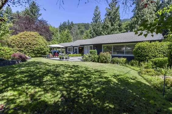 3420 Rockview Place, West Vancouver