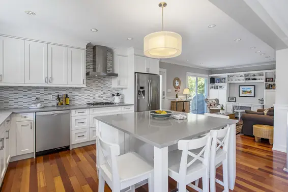 3420 Rockview Place, West Vancouver For Sale - image 11