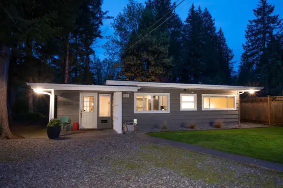 2052 Mackay Avenue, North Vancouver