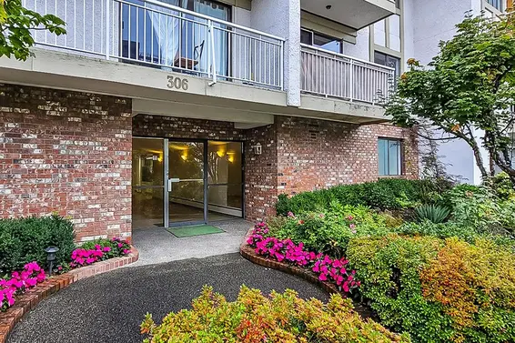 306 306 West 1St Street, North Vancouver