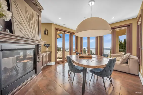 2336 Kadlec Court, West Vancouver For Sale - image 15