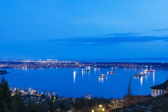 2336 Kadlec Court, West Vancouver For Sale - image 2