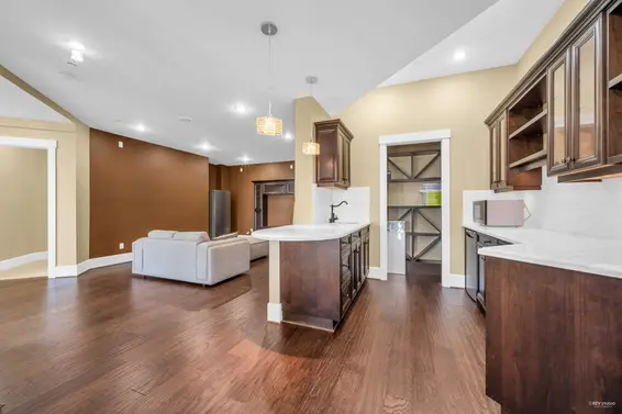 2336 Kadlec Court, West Vancouver For Sale - image 30