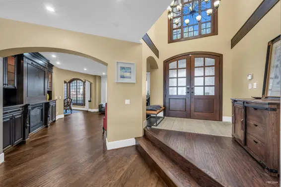 2336 Kadlec Court, West Vancouver For Sale - image 4