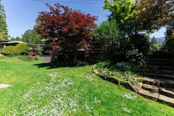3665 Edgemont Boulevard, North Vancouver For Sale - image 16
