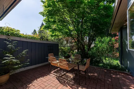 3665 Edgemont Boulevard, North Vancouver For Sale - image 17
