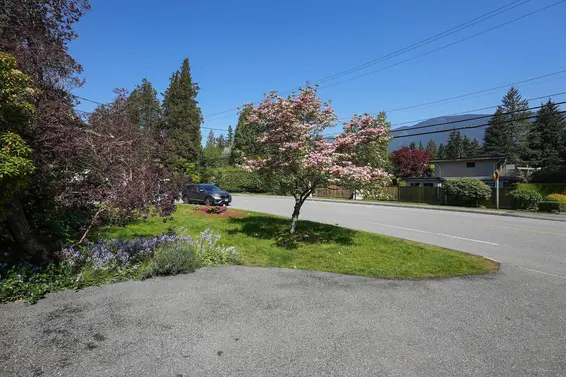 3665 Edgemont Boulevard, North Vancouver For Sale - image 23