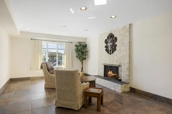 2932 Brixham Road, North Vancouver For Sale - image 26
