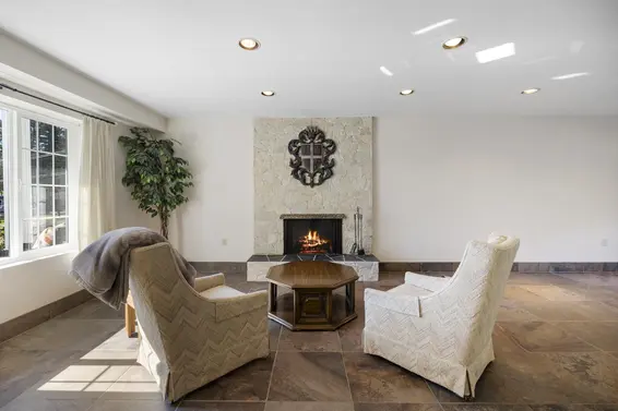 2932 Brixham Road, North Vancouver For Sale - image 27
