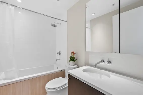 503 150 West 15Th Street, North Vancouver For Sale - image 18