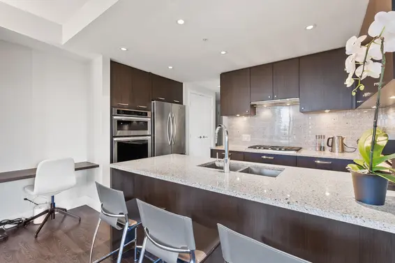 503 150 West 15Th Street, North Vancouver For Sale - image 8