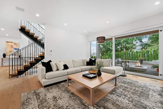 4528 Skyline Drive, North Vancouver For Sale - image 7