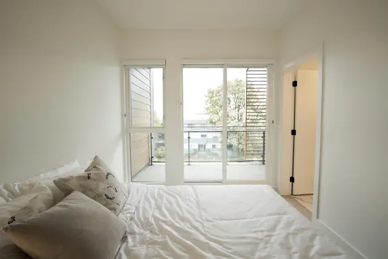 360 422 East 3rd Street, North Vancouver For Sale - image 11