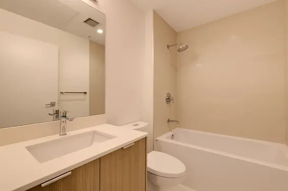 1439 Hunter Street, North Vancouver For Sale - image 14