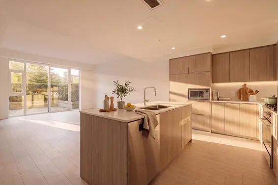 1439 Hunter Street, North Vancouver For Sale - image 2