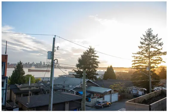 431 East 2nd Street, North Vancouver For Sale - image 3