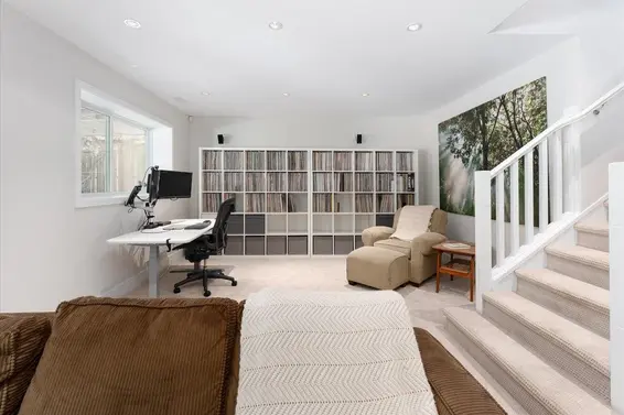 2602 Kilmarnock Crescent, North Vancouver For Sale - image 21