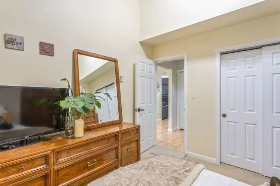 205 1518 Bowser Avenue, North Vancouver For Sale - image 12