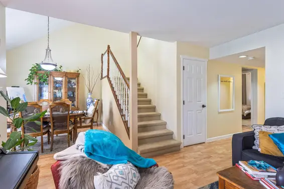 205 1518 Bowser Avenue, North Vancouver For Sale - image 13