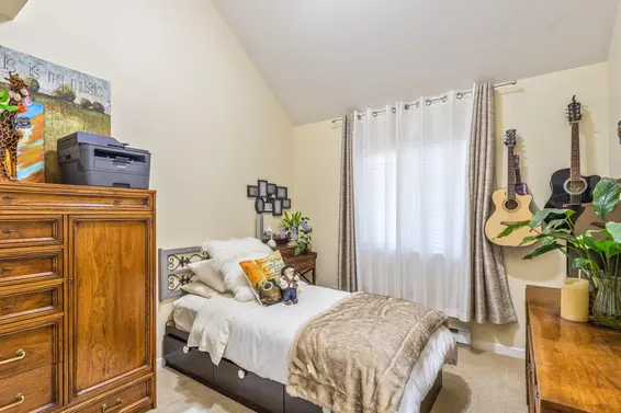 205 1518 Bowser Avenue, North Vancouver For Sale - image 14