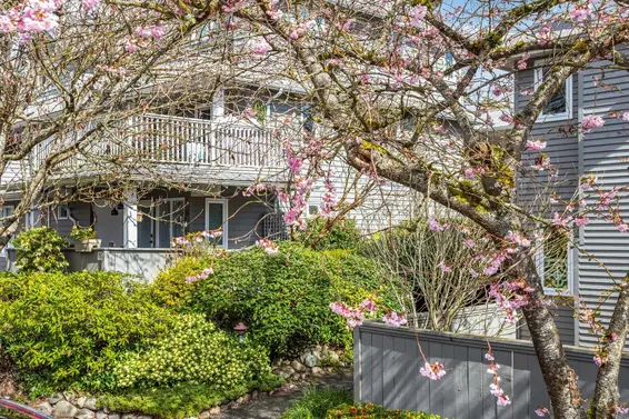 205 1518 Bowser Avenue, North Vancouver For Sale - image 23