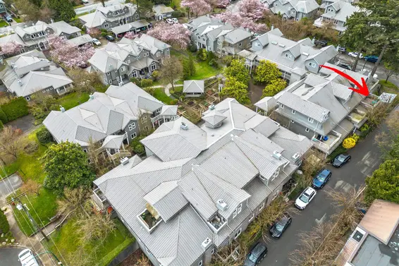 205 1518 Bowser Avenue, North Vancouver For Sale - image 29