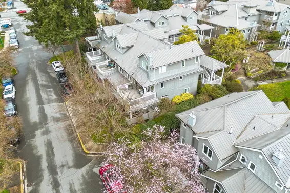 205 1518 Bowser Avenue, North Vancouver For Sale - image 30