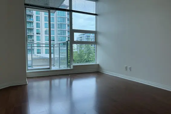 501 138 East Esplanade, North Vancouver For Sale - image 9