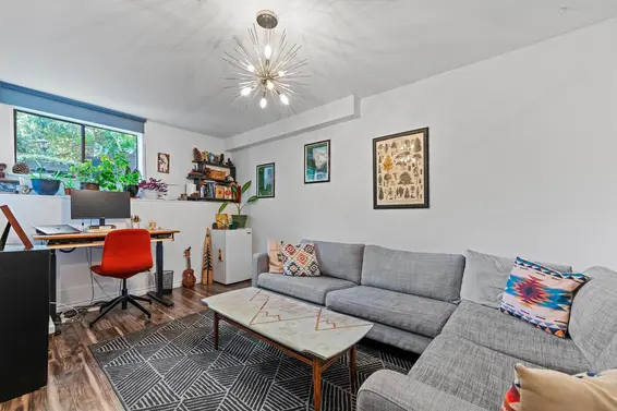 1964 Fell Avenue, North Vancouver For Sale - image 22