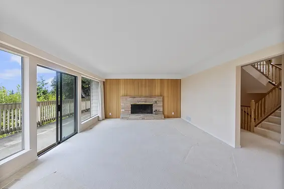 4325 Delbrook Avenue, North Vancouver For Sale - image 10