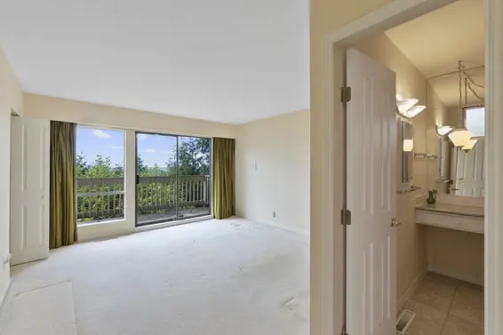 4325 Delbrook Avenue, North Vancouver For Sale - image 17