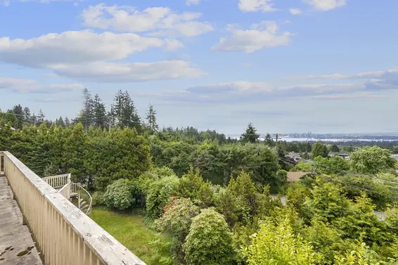 4325 Delbrook Avenue, North Vancouver For Sale - image 34