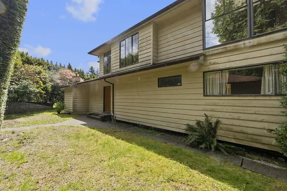 4325 Delbrook Avenue, North Vancouver For Sale - image 6