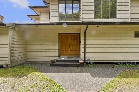 4325 Delbrook Avenue, North Vancouver For Sale - image 8
