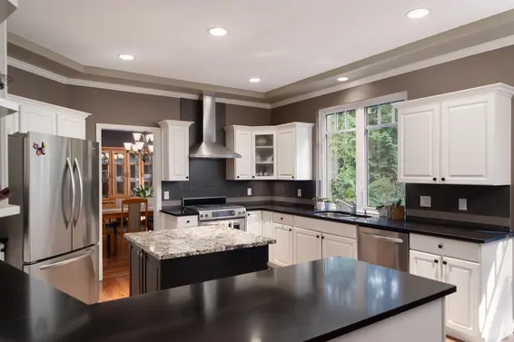 801 Regal Crescent, North Vancouver For Sale - image 10